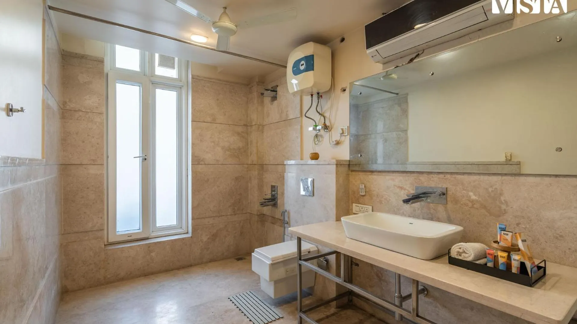 Stayvista At Abode Aurum With Wifi Gurgaon